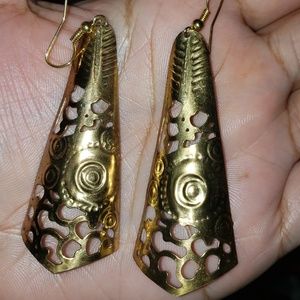 Handacrafted brass earrings